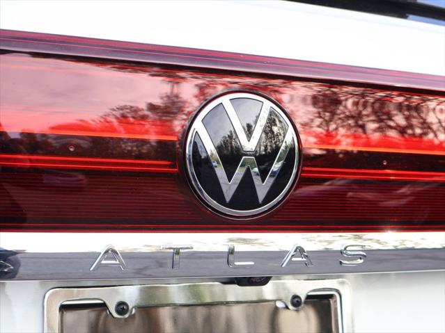2026 Volkswagen Atlas Cross Sport 2.0T SE