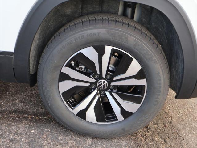 2026 Volkswagen Atlas Cross Sport 2.0T SE