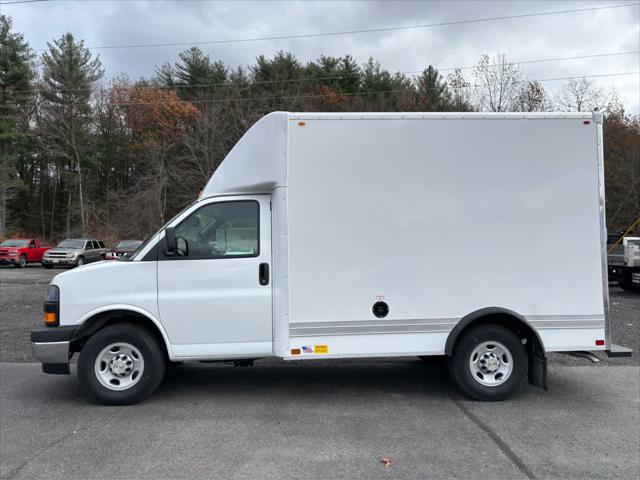 2025 Chevrolet Express Cutaway Work Van