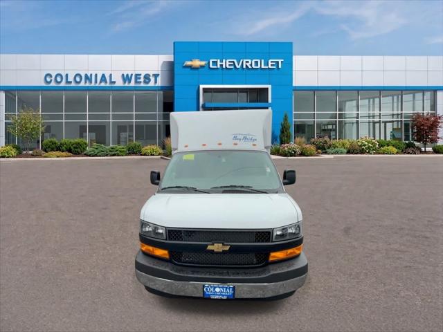 2025 Chevrolet Express Cutaway Work Van