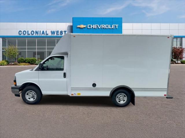 2025 Chevrolet Express Cutaway Work Van