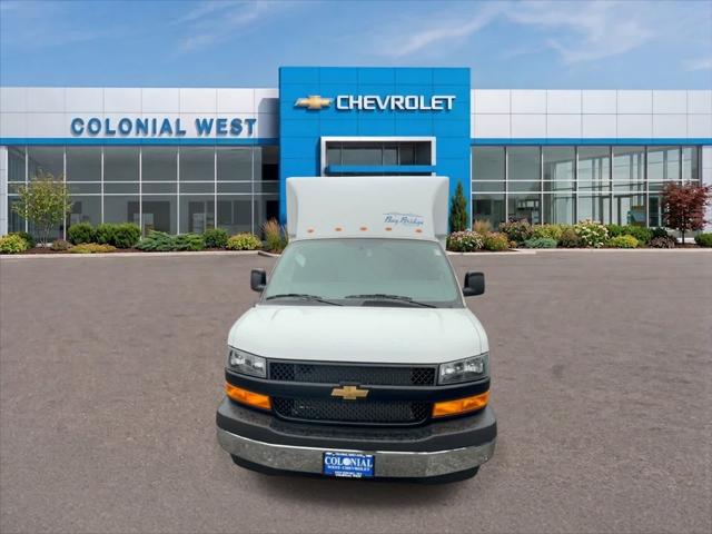 2025 Chevrolet Express Cutaway Work Van