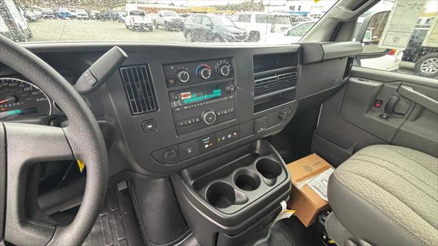 2025 Chevrolet Express Cutaway Work Van