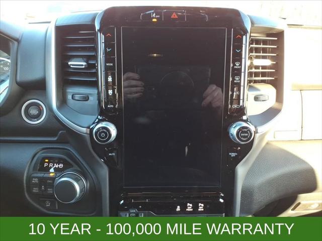 2026 Ram 1500 Big Horn Crew Cab 4x4 5'7" Box