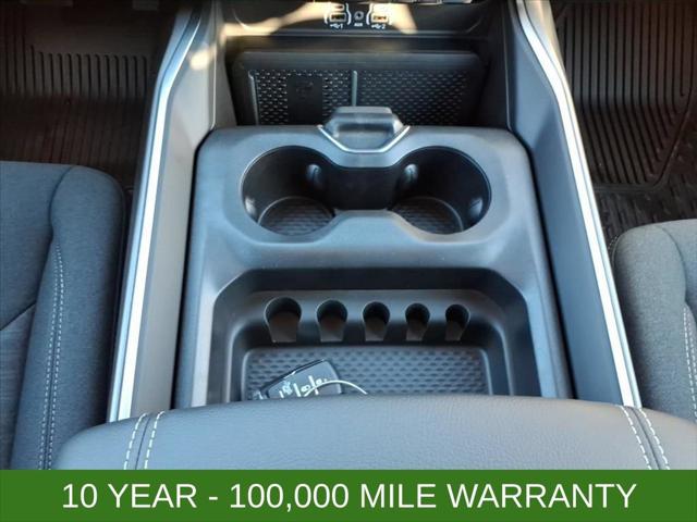 2026 Ram 1500 Big Horn Crew Cab 4x4 5'7" Box