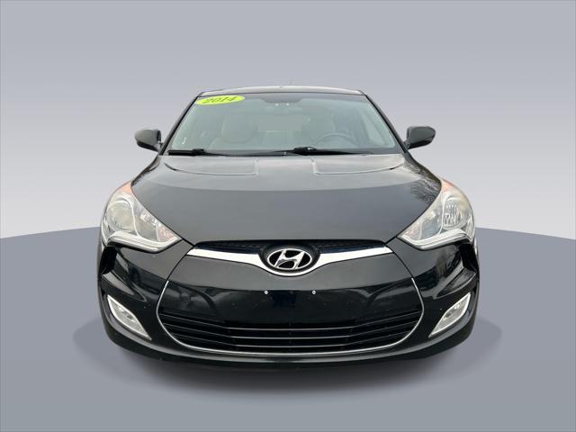 2014 Hyundai Veloster Base w/Gray A6