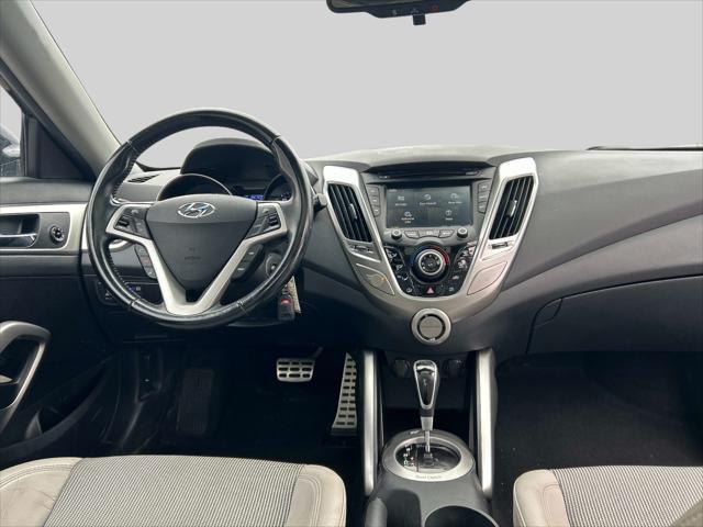 2014 Hyundai Veloster Base w/Gray A6