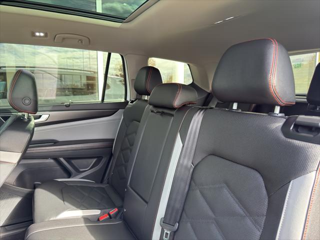 2026 Volkswagen Atlas 2.0T Peak Edition