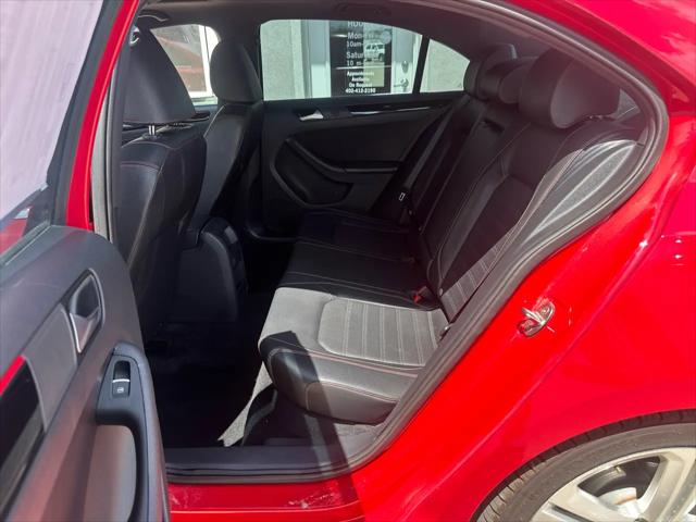 2017 Volkswagen Jetta GLI