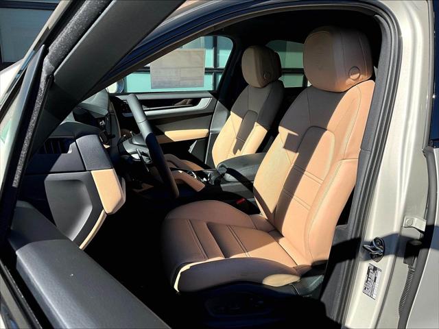 2026 Porsche Cayenne Unknown