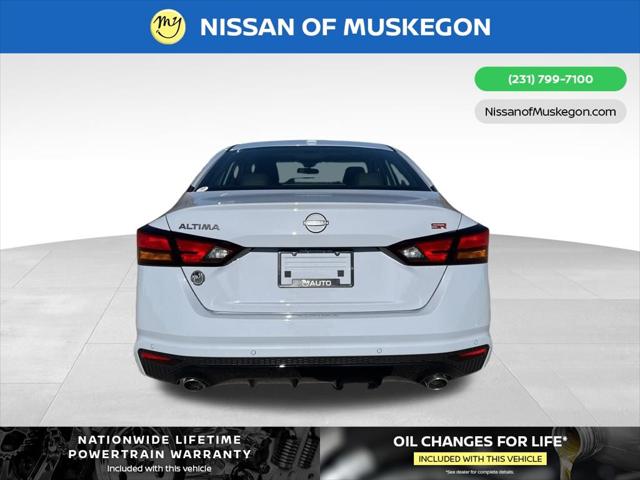 2025 Nissan Altima SR FWD