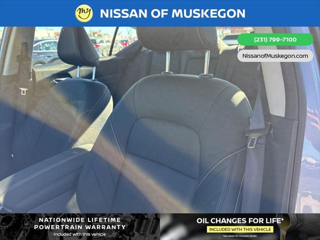 2025 Nissan Altima SR FWD