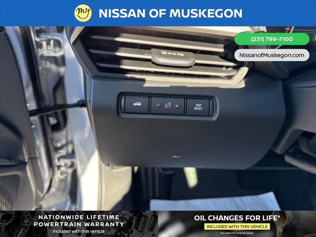 2025 Nissan Altima SR FWD