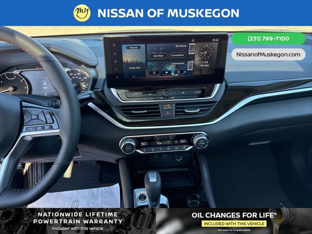 2025 Nissan Altima SR FWD