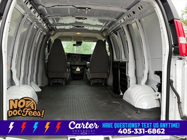2025 Chevrolet Express Cargo Van RWD 2500 Regular Wheelbase WT