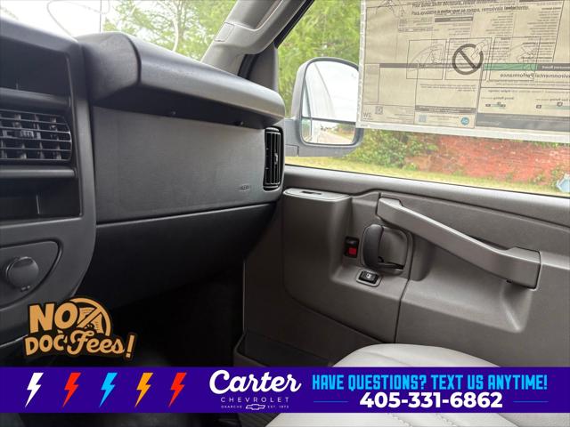 2025 Chevrolet Express Cargo Van RWD 2500 Regular Wheelbase WT