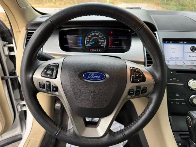 2016 Ford Taurus SEL