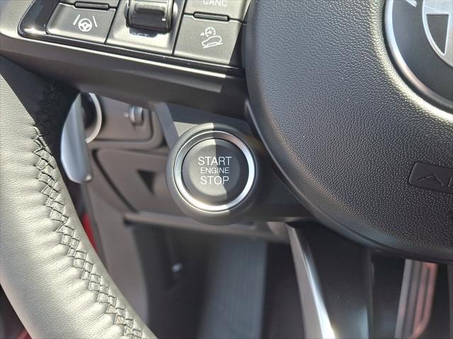 2025 Alfa Romeo Stelvio Sprint AWD