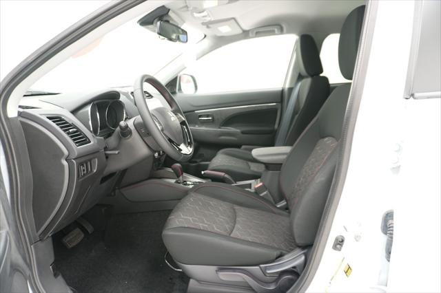 2026 Mitsubishi Outlander Sport 2.0 LE