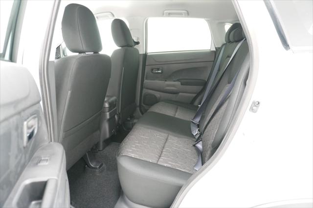 2026 Mitsubishi Outlander Sport 2.0 LE