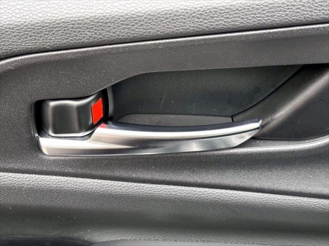 2024 Toyota Prius Prime XSE [12]