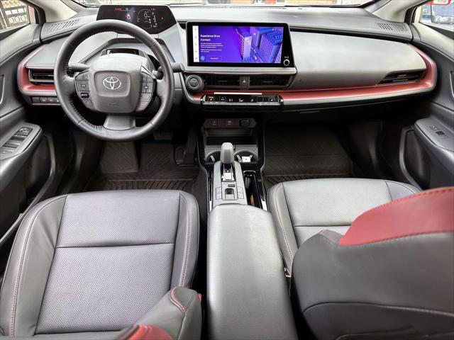 2024 Toyota Prius Prime XSE [17]