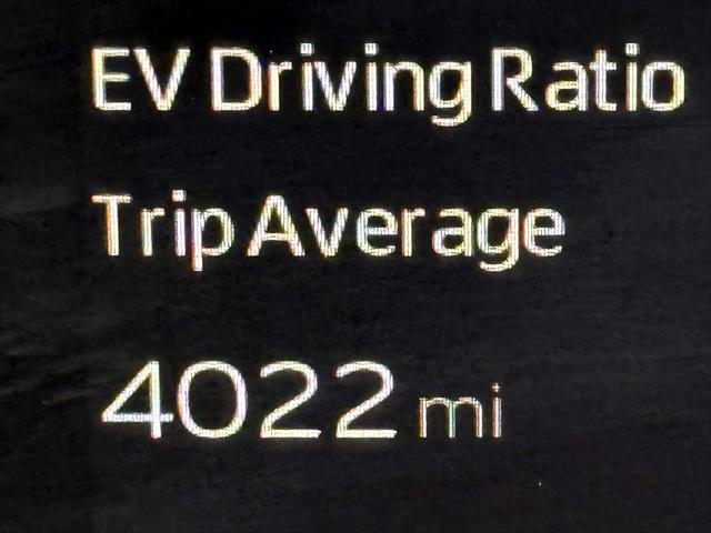 2024 Toyota Prius Prime XSE [29]