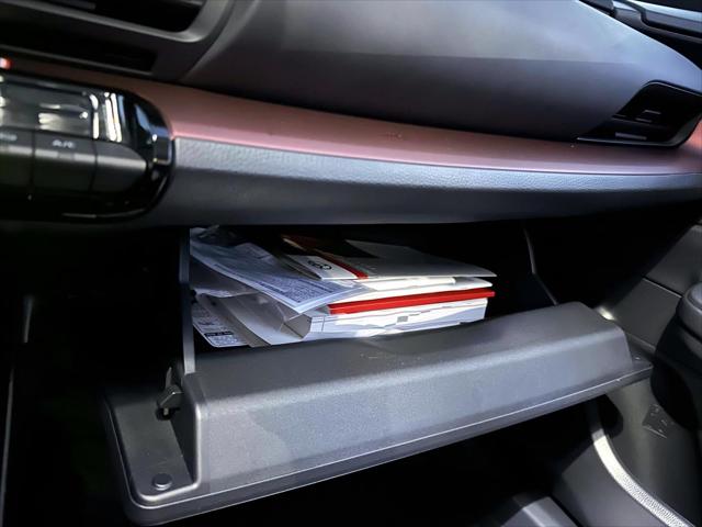 2024 Toyota Prius Prime SE [26]