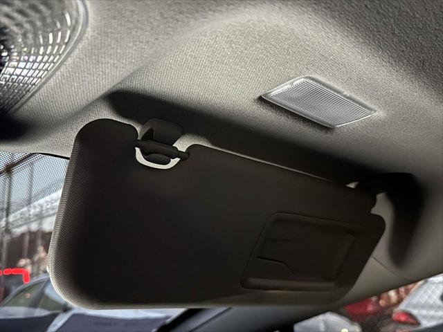 2024 Toyota Prius Prime SE [27]