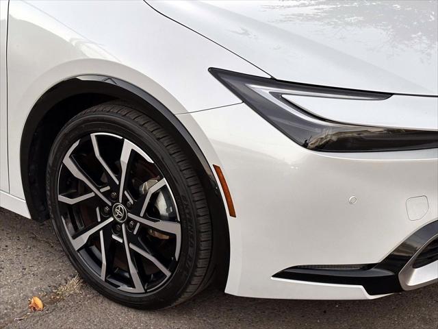 2024 Toyota Prius Prime XSE [8]