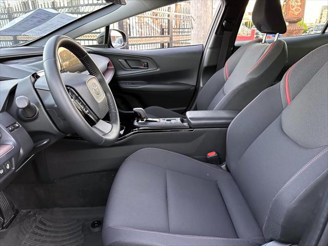 2024 Toyota Prius Prime SE [12]