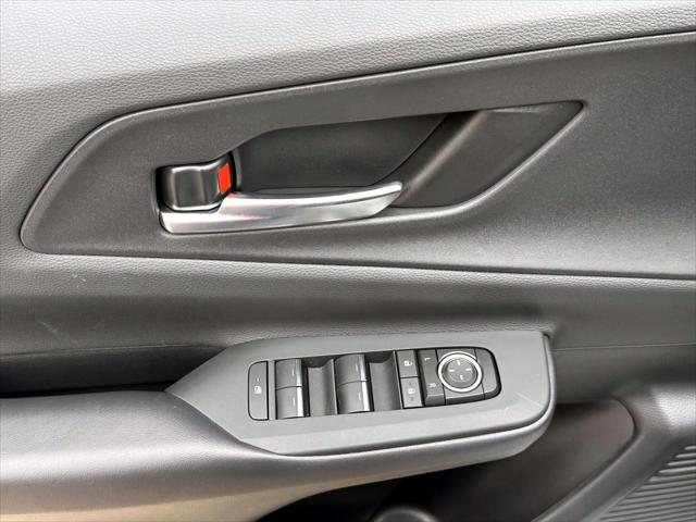 2024 Toyota Prius Prime XSE [11]