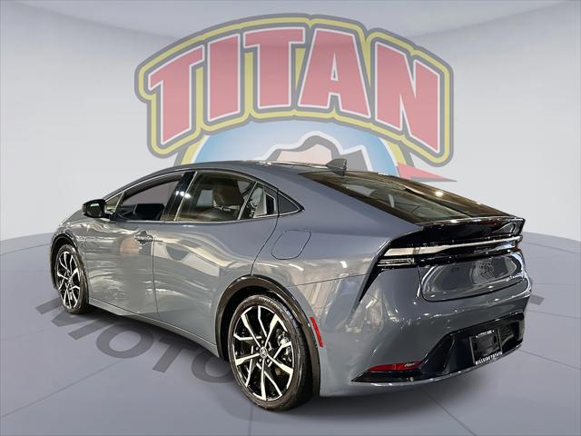 2024 Toyota Prius Prime XSE [2]