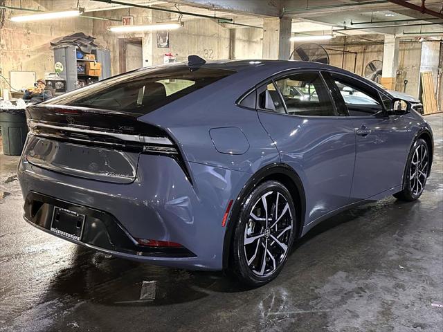 2024 Toyota Prius Prime XSE [4]