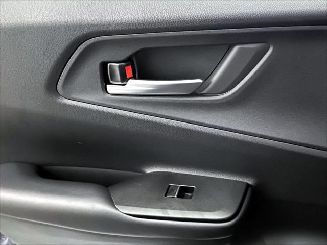 2024 Toyota Prius Prime XSE [18]