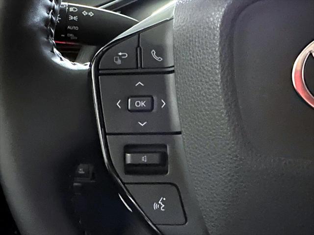 2024 Toyota Prius Prime XSE [19]