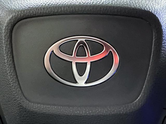 2024 Toyota Prius Prime XSE [21]