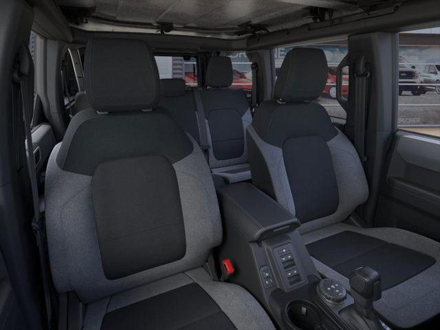 2025 Ford Bronco Base 4D Sport Utility