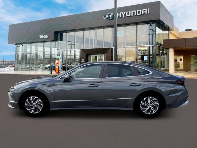 2026 Hyundai Sonata Hybrid Blue