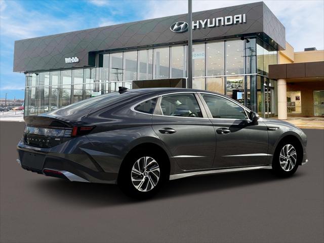 2026 Hyundai Sonata Hybrid Blue