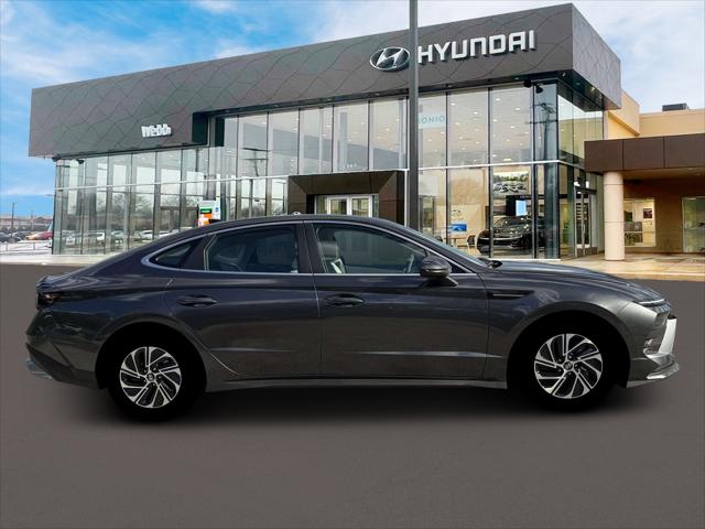 2026 Hyundai Sonata Hybrid Blue
