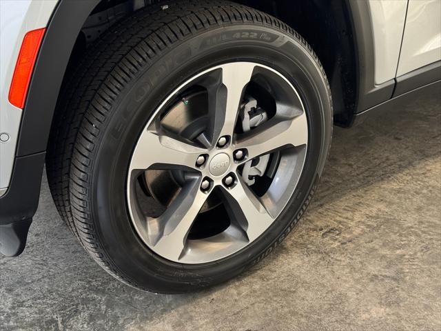 2025 Jeep Grand Cherokee L Limited 4x4