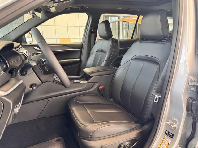 2025 Jeep Grand Cherokee L Limited 4x4