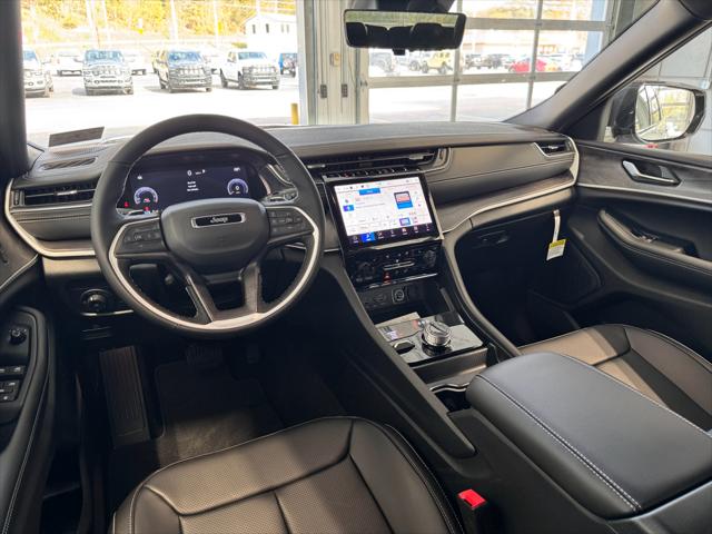 2025 Jeep Grand Cherokee L Limited 4x4