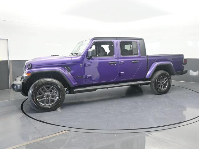 2026 Jeep Gladiator GLADIATOR SPORT S 4X4 2026 Jeep Gladiator GLADIATOR SPORT S 4X4