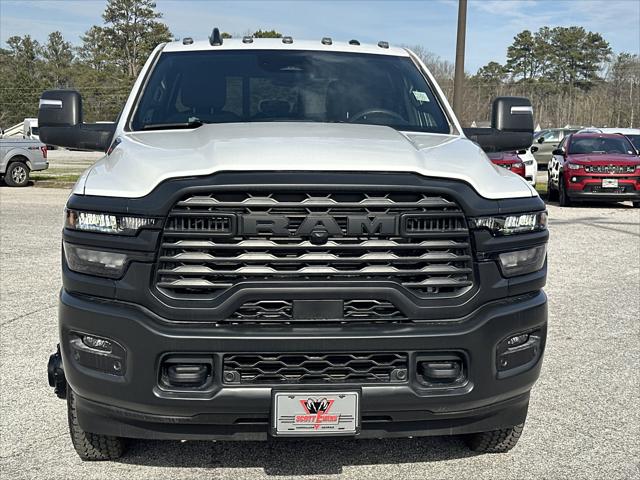 2026 RAM Ram 3500 RAM 3500 TRADESMAN CREW CAB 4X4 8 BOX