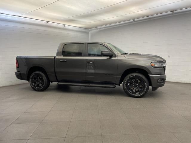 2026 RAM Ram 1500 RAM 1500 EXPRESS CREW CAB 4X4 57 BOX