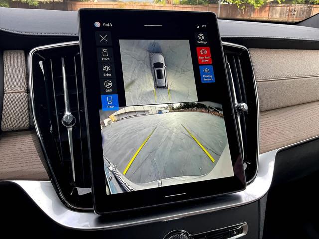 2026 Volvo XC90 Plus, B6 AWD Gas (mild hybrid), Gasoline, Bright, 7 Seats