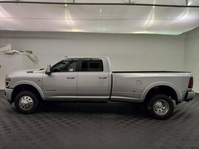 2026 RAM Ram 3500 RAM 3500 LIMITED LONGHORN CREW CAB 4X4 8 BOX