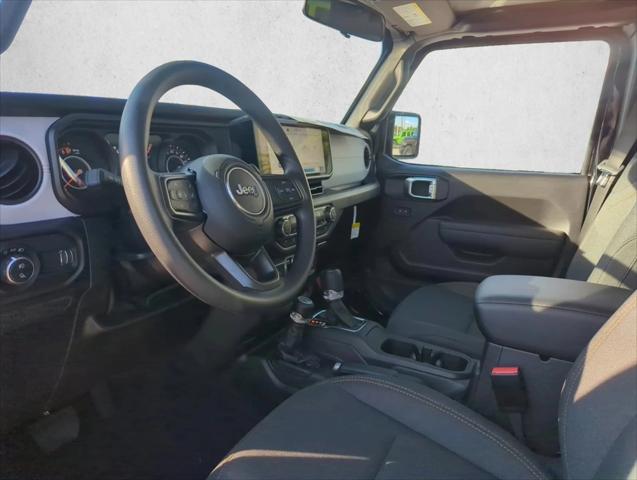2026 Jeep Gladiator Sport